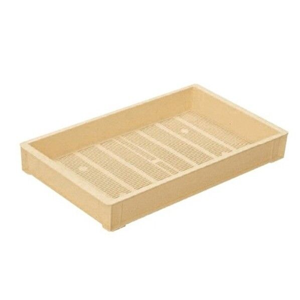 トレーコンテナー