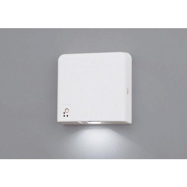 LED客席誘導灯(電池内蔵型) FA01520LE1