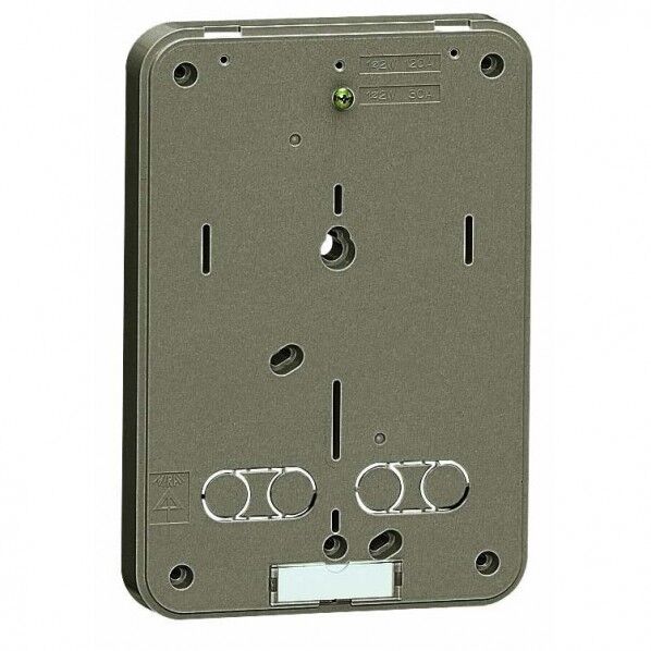 積算電力計取付板