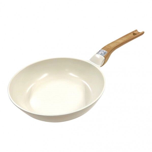 軽くて使いやすいホワイトセラミックパン