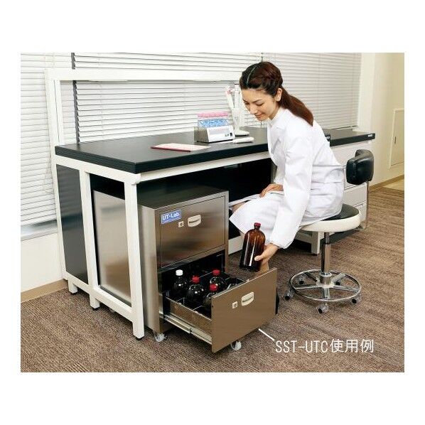 薬品保管ユニット 450×500×652mm 2-708-02 1