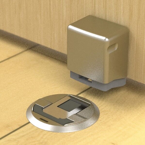 カチッと強く止まる マグネットドアストッパー