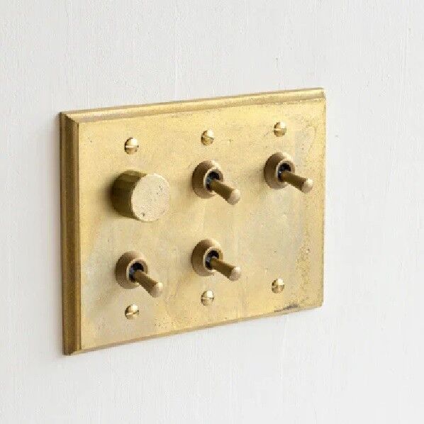 真鍮鋳造 スイッチプレート 5口 調光1か所 受注生産品