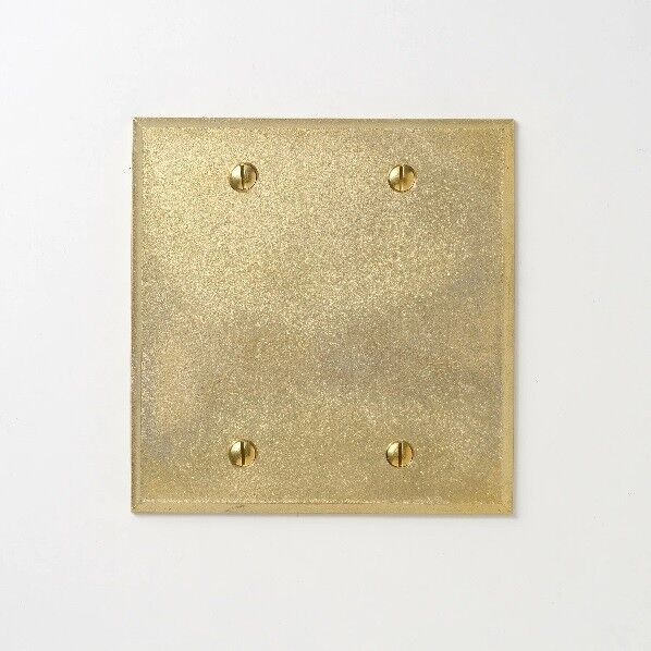 真鍮鋳造 コンセント目隠しプレート 2連用 受注生産品