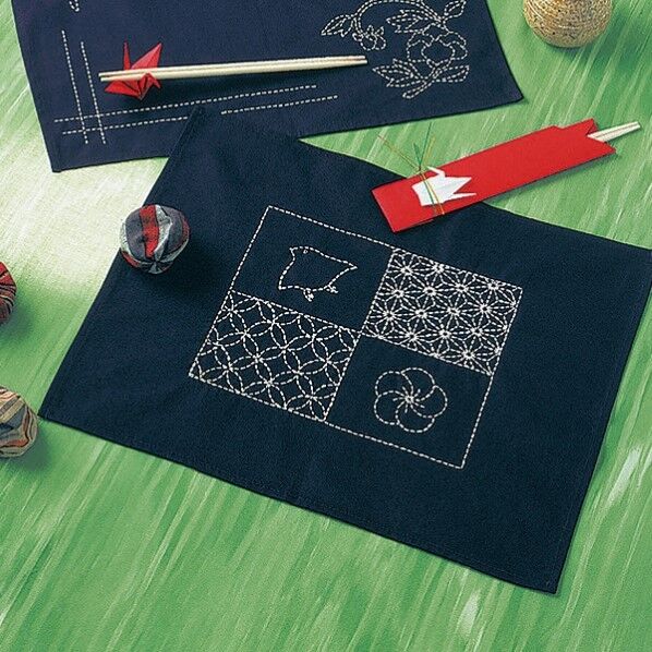 オリムパス製絲 刺し子キット ランチョンマット 紺 114