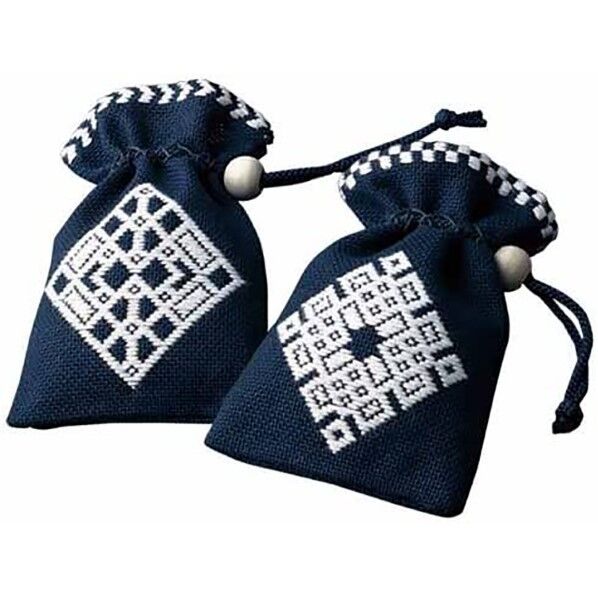 オリムパス製絲 巾着(猫の足･くも刺し) 3