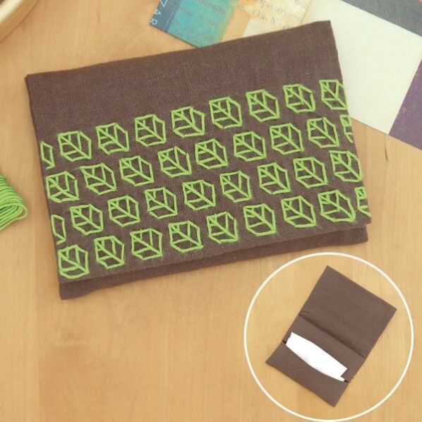 オリムパス製絲 刺し子キット 一目刺しのティッシュケース リーフ 茶 SK302