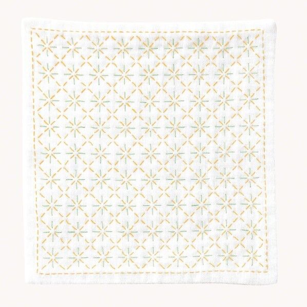 オリンパス 刺し子ハンカチ iine(イーネ) パイナップル