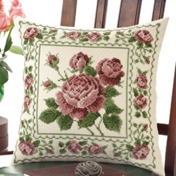 オリムパス製絲 ししゅうキット〈オノエ･メグミの花のある暮らし〉 No.6051