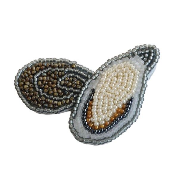 MIYUKI ビーズ刺しゅうで作る はらぺこブローチ ビーズキット