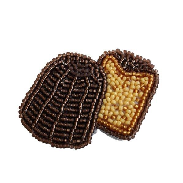 MIYUKI ビーズ刺しゅうで作る はらぺこブローチ ビーズキット