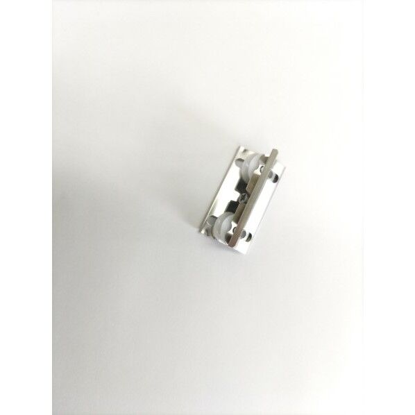 アルミサッシ用取替戸車 戸車サイズ:5×15×30mm W5A-10 1本