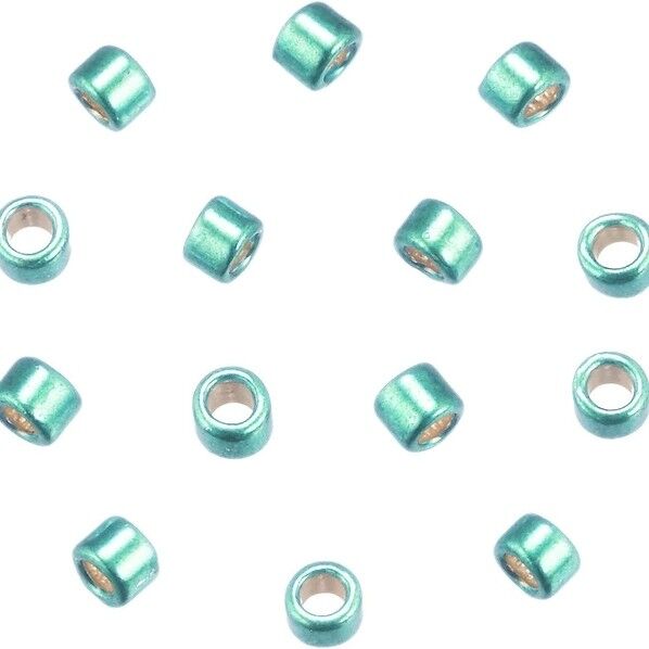 TOHO アンティークビーズ 丸小 糸通しビーズ A-561