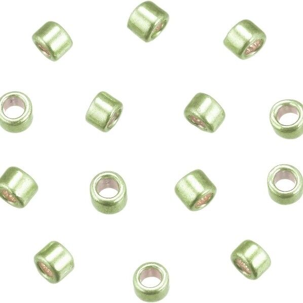 TOHO アンティークビーズ 丸小 糸通しビーズ A-560