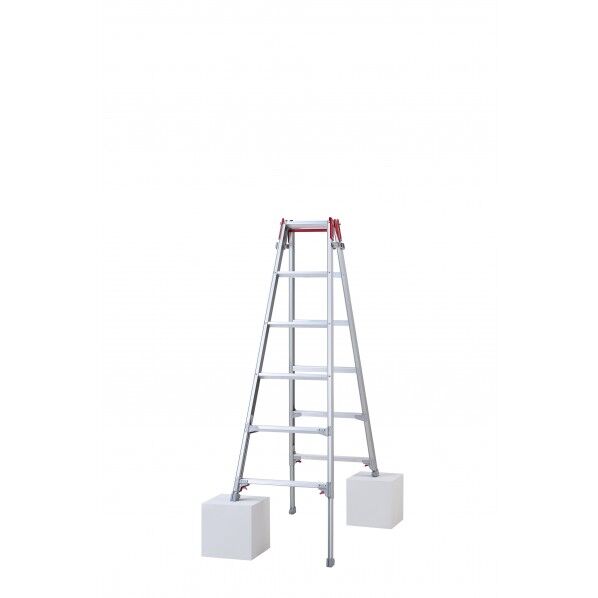 はしご兼用伸縮脚立