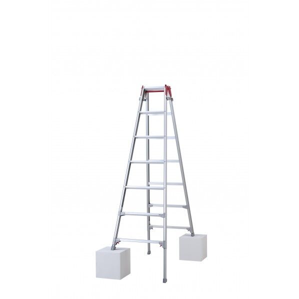 はしご兼用伸縮脚立