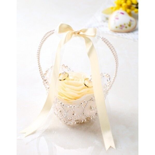 Panami 手作りキット ウェディング Fiore フィオーレ 花びらのリングピロー シャンパン