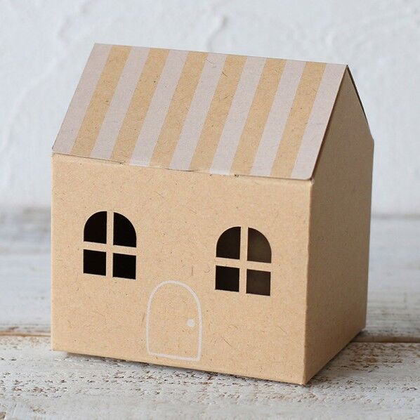 ギフト箱 お菓子のおうち  93923 クラフト