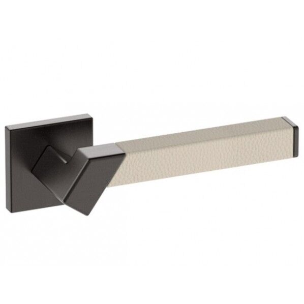 レバーハンドル 間仕切錠