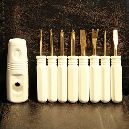 可愛くて実用的な差し替え式ドライバー8本組セット 金メッキ×ホワイト NO.8000G 1