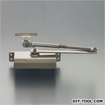 以下ドアクローザー(パラレル型)アンバー