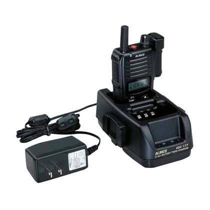 同時通話型特定小電力トランシーバーDJ-P45用ツイン充電器セット EDC-177A 1
