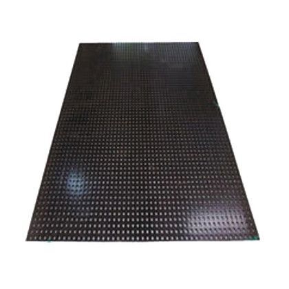 ポリエチレン製敷き板「滑り止め付」 1.2×2.4m シキラーク 1