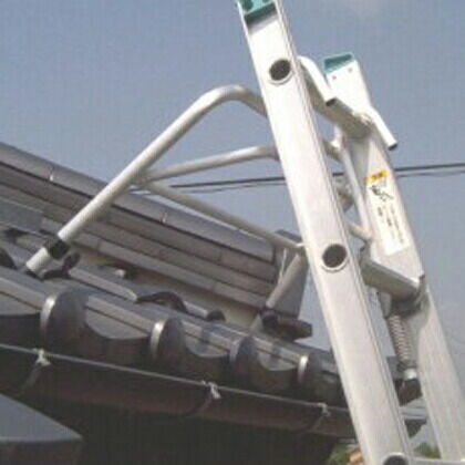 ハシゴ用アタッチメント雨どい用リリーフ 1点