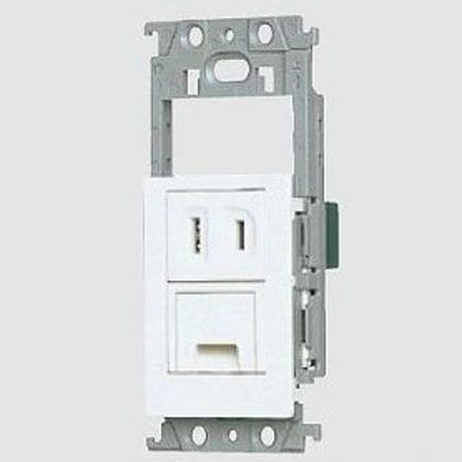 コスモシリーズワイド21埋込スイッチスペース・コンセント・アースターミナル ホワイト WTF10315W 1