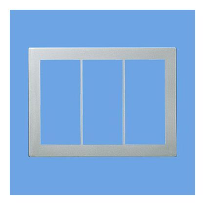 ラフィーネアシリーズスイッチプレート(スクエア)3連用 ウォームシルバー WTX8103S 1