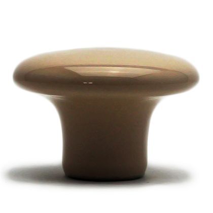 セラミックつまみ クリーム 横幅:最大38mm、設置面の横幅:18mm、高さ:26mm TW-157 1個