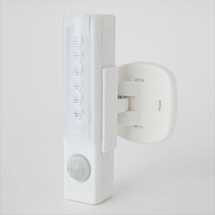 6灯LEDセンサーライト