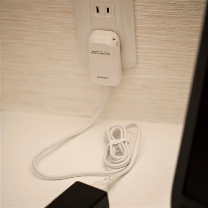 ACアダプタ用海外用マルチ変換プラグ